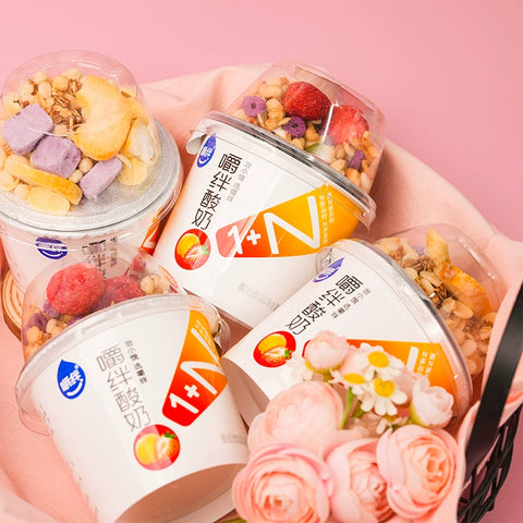 嚼绊 草莓谷物酸奶180g(6 per case)