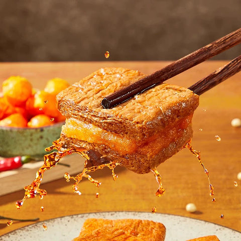 宏香记 咸蛋黄豆脯(五香味)128g (24 per case)